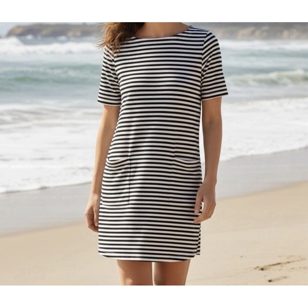 J Jill Knit Two Pocket Shift Dress Navy White Striped Preppy Nautical Coastal